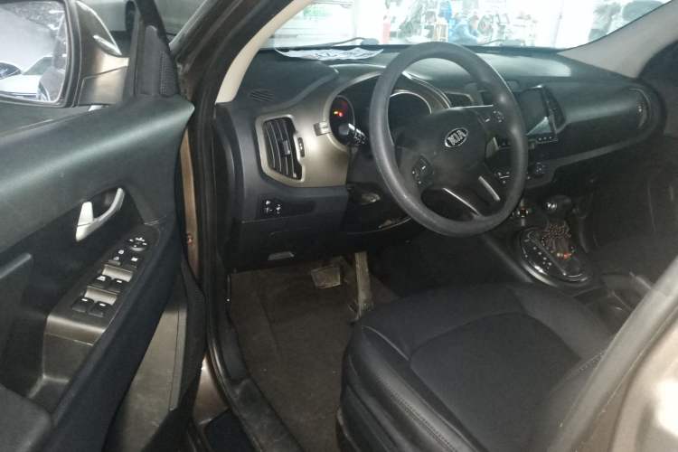 Used Kia Sportage R 2016 2.0L Automatic Two-Wheel Drive GL