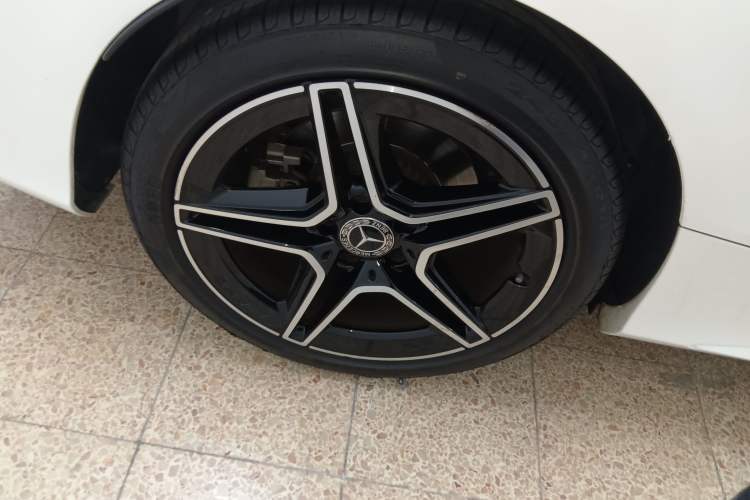 Used Mercedes-Benz C-Class 2021 C 260 Coupe Exterior 5