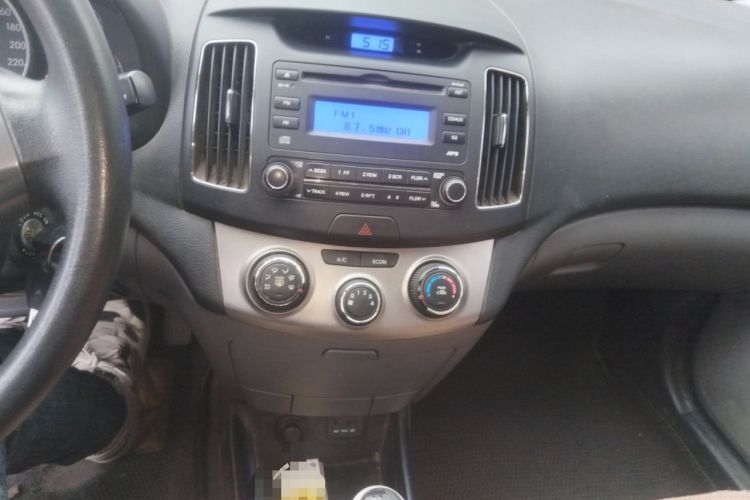 Used Hyundai Celesta 2011 1.6L Manual Luxury Model
