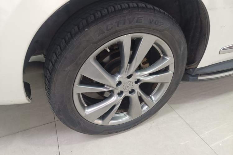 Used Infiniti QX60 2014 2.5 S/C Hybrid Two-Wheel Drive Excellence Edition
