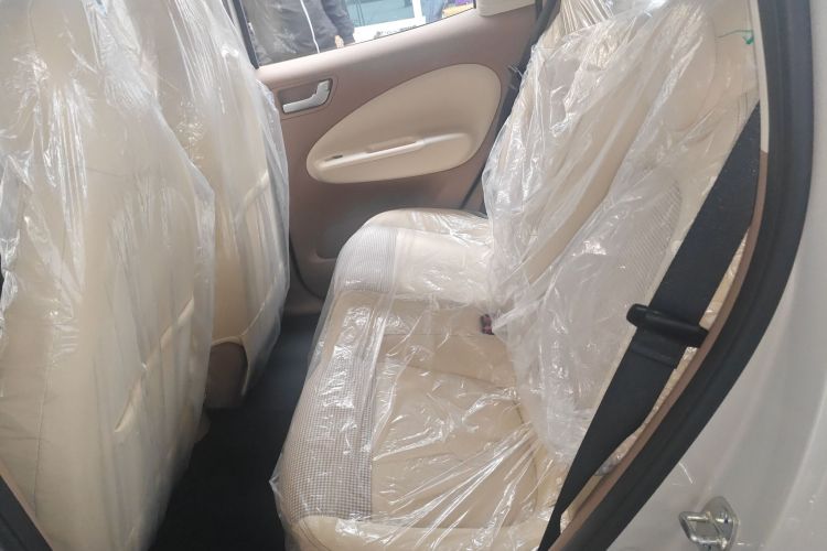 Used Wuling Hongguang MINIEV 2025 Four-Door Version Advanced Edition Left Rear Seat