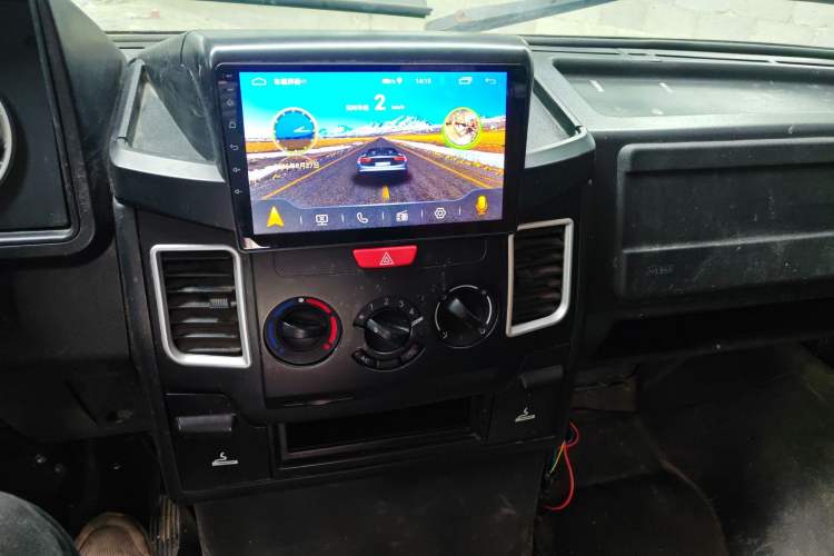 Used Iveco Daily 2017 2.5T A35 Passenger Van 5-7 Seats Model 47Z5 Audio And AC Panel