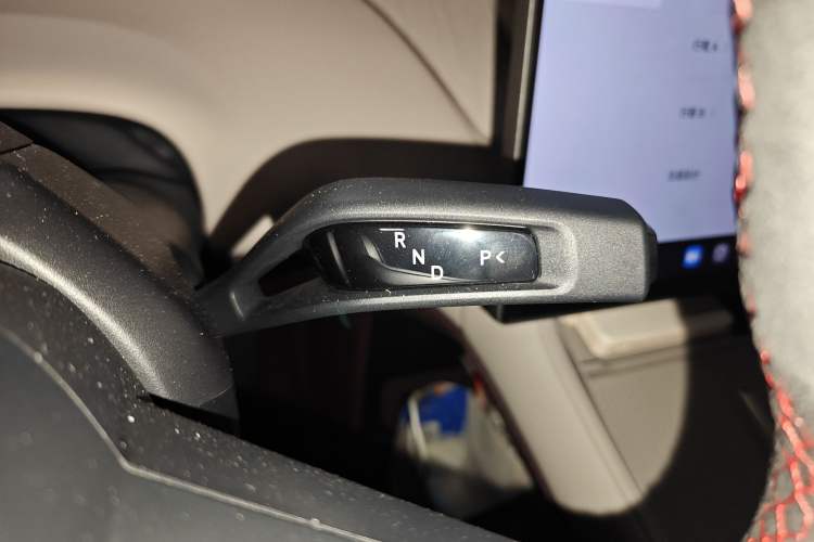 Used Xiaomi Auto YU7 2025 Ultra-Long Range High-Performance All-Wheel-Drive Max Edition
