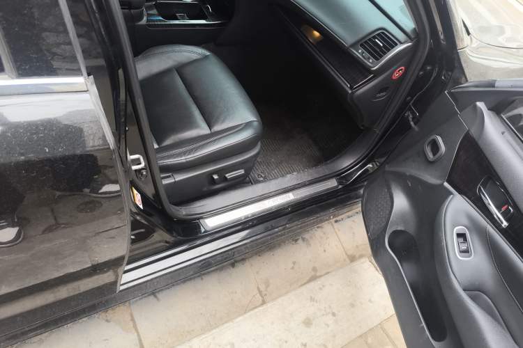 Used Toyota Crown 2015 2.5L Smart Edition
