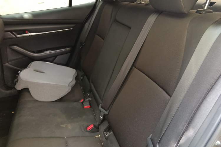 Used Mazda 3 Axela 2021 1.5L Automatic ZhiMei Edition