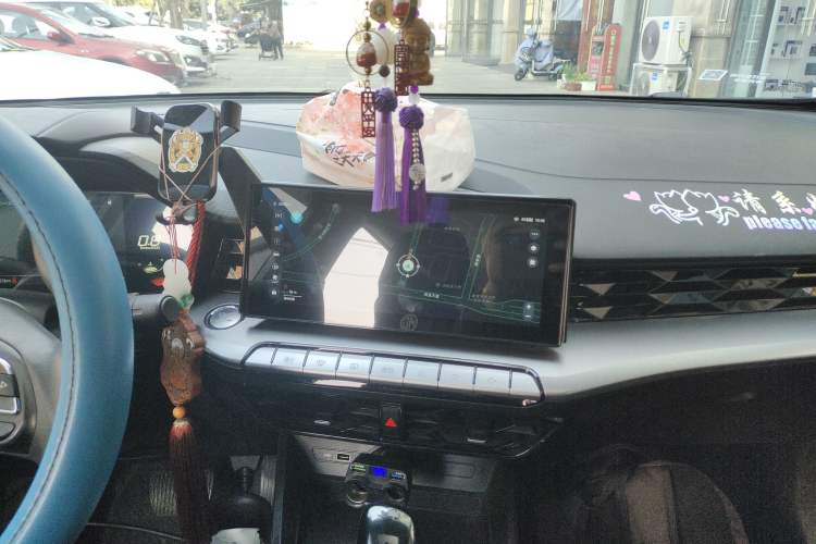 Used MG 5 2021 Revised Version 180 DVVT CVT Youth Luxury Edition
