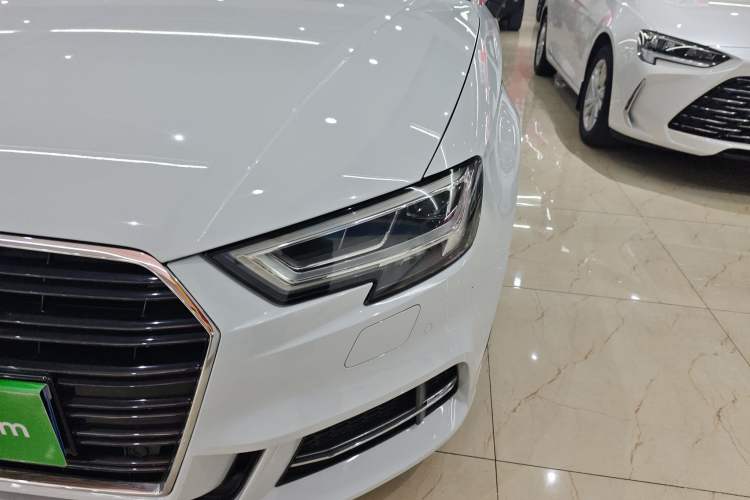 Used Audi A3 2019 Limousine 35 TFSI Fashion Edition China V standard
