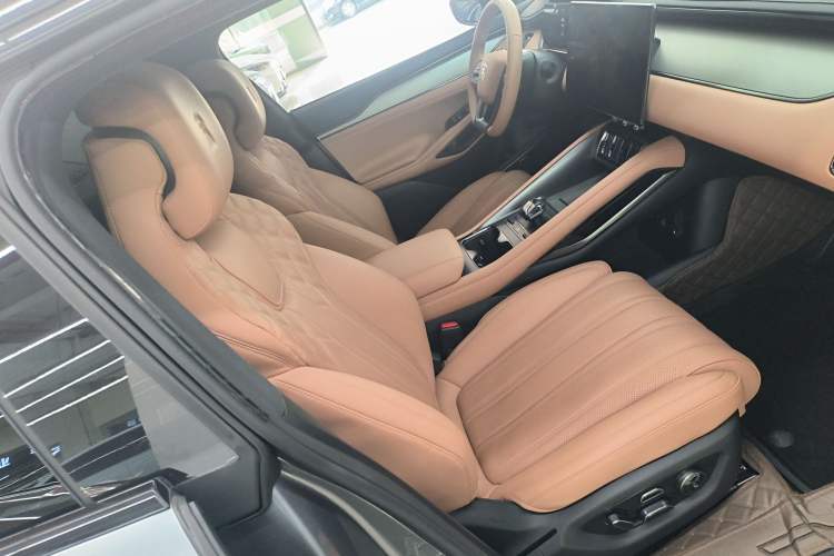 Used BYD Song L EV 2024 550 km Excellence Version