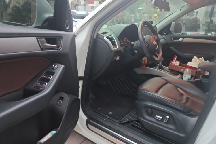 Used Audi Q5 2017 Plus 40 TFSI Ambition Model