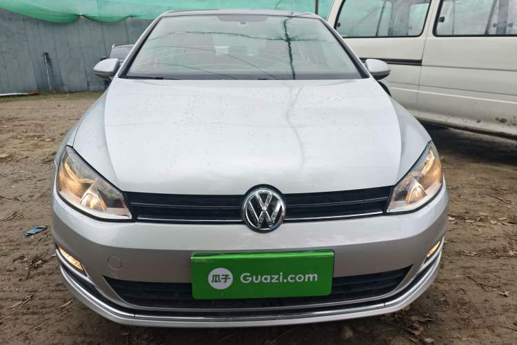 Used Volkswagen Golf 2015 1.6L Automatic Comfort Model Front