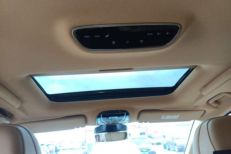 Used VOYAH Dream 2022 Low-Carbon Edition Dream+ Smart Enjoyment Package