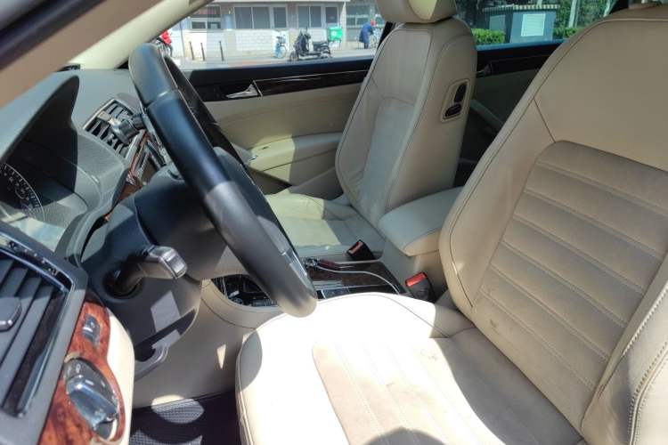 Used Volkswagen Passat 2013 2.0 TSI DSG Ultimate Edition