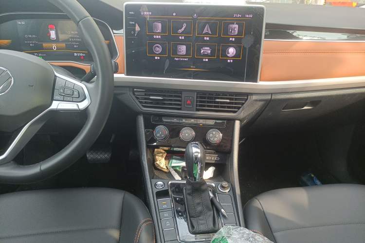 Used Volkswagen Bora 2023 200TSI DSG Enjoyment Edition
