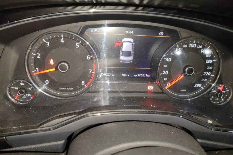 Used Volkswagen Phideon 2018 Revised Version 380TSI Two-Wheel Drive Business Edition
