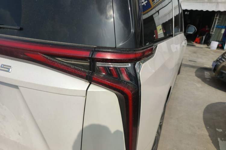 Used SAIC MAXUS G90 2022 2.0T Interstellar Seven-Seater