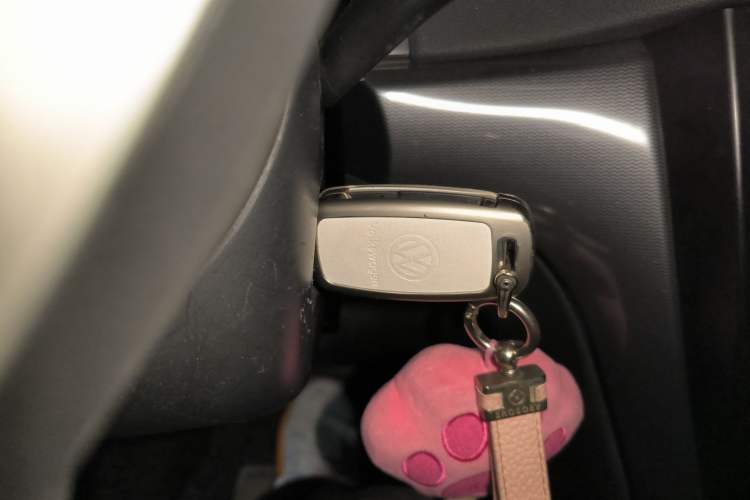 Used Skoda Yeti 2017 TSI280 DSG Car Enjoy Brothers Edition