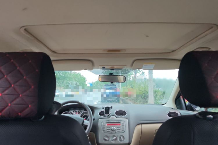 Used Ford Focus 2011 Sedan 1.8L Manual Comfort Model