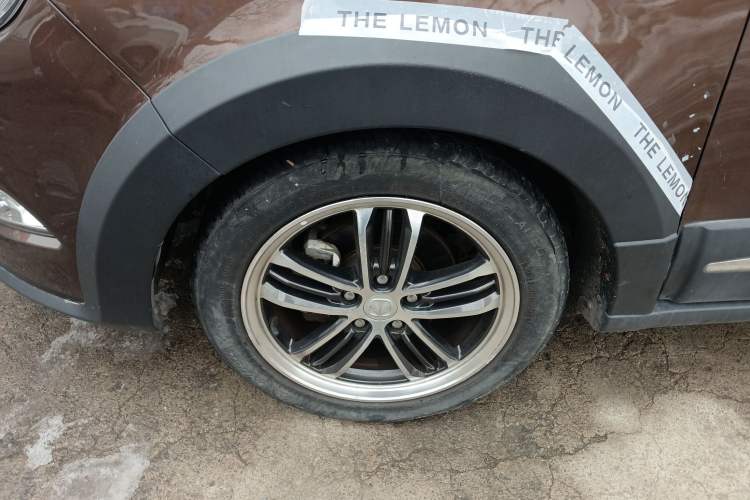 Used BAIC Weiwang M50F 2017 1.5L Standard Model
