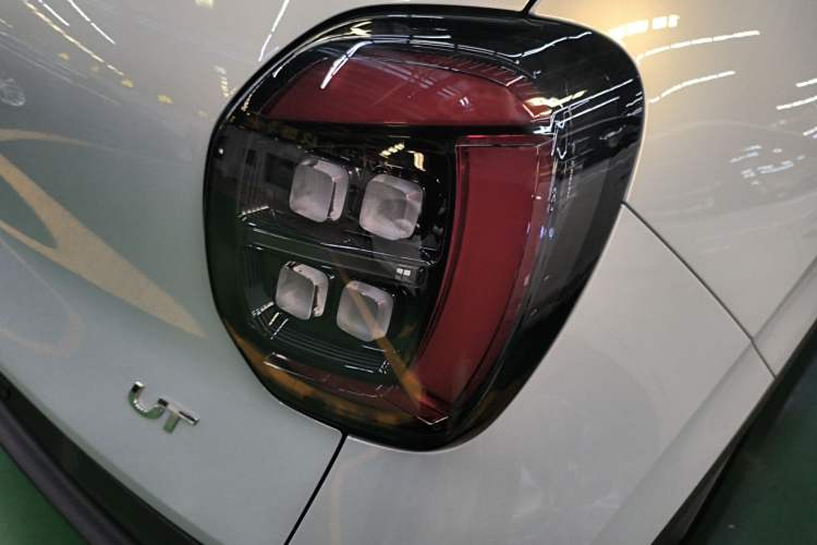 Used AION UT 2025 330 Starlight Edition