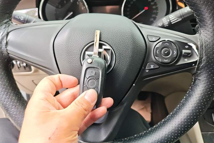 Used Buick Verano 2017 Sedan 15S Automatic Entry Model Vehicle Key