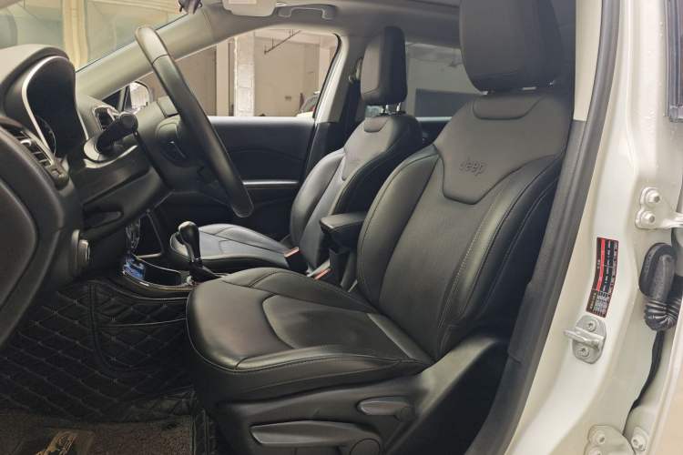 Used Jeep Compass 2017 200T Automatic Family Edition