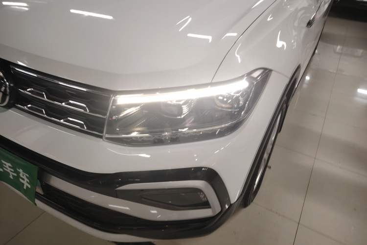 Used Volkswagen T-Cross 2023 300TSI DSG Comfort Edition
