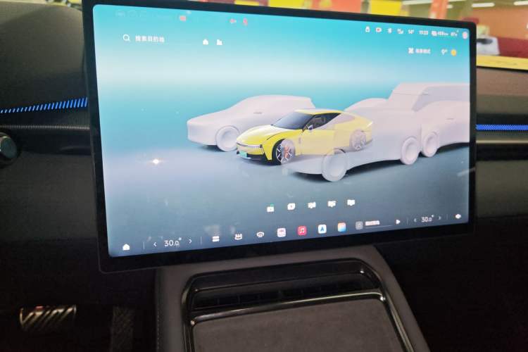 Used XPeng P7 2025 Model—702 Long Range Ultra