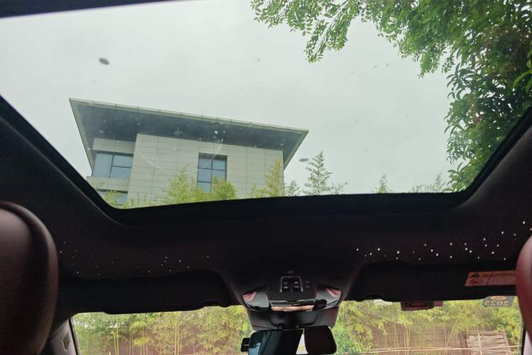 Used Maserati Levante 2016 3.0T Standard Edition Headliner