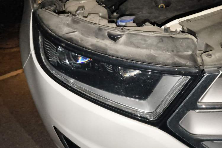 Used Ford Edge 2016 EcoBoost 245 Two-Wheel-Drive Titanium 7-Seater
