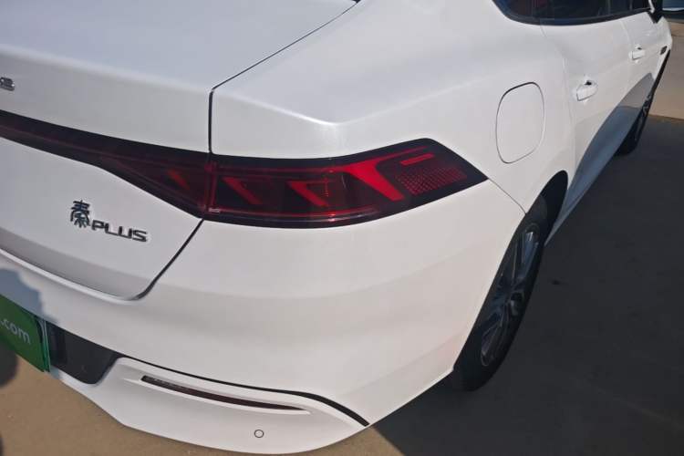 Used BYD Qin PLUS 2023 Champion Edition EV 420KM Leading Model Exterior 3