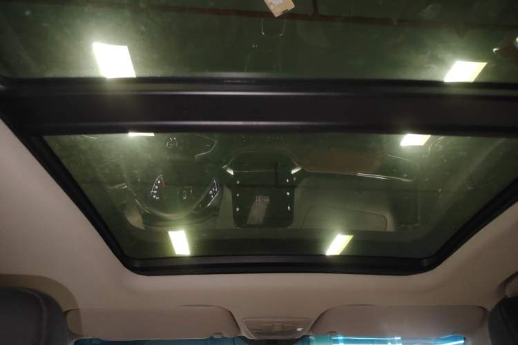 Used Baojun 510 2017 1.5L Manual Luxury Model Headliner