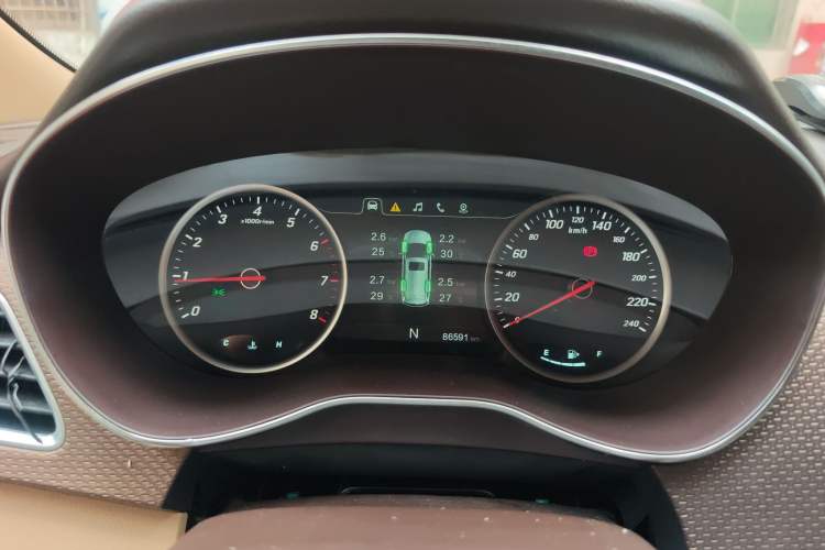 Used Baojun 730 2017 1.8L iAMT Luxury Version 7-Seater Instrument Cluster