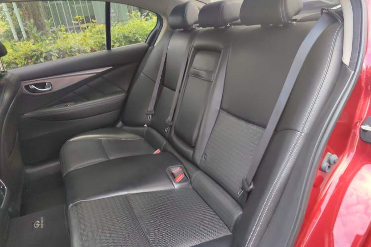 Used Infiniti Q50L 2015 2.0T Sport Edition Left Rear Seat