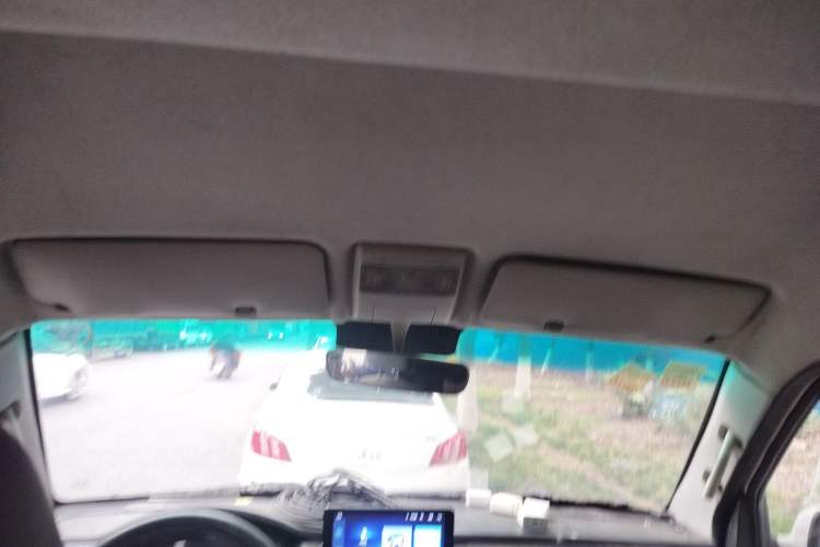 Used Jinbei New Hiace X30L 2019 1.5L Wealth Edition China VI SWC15M
