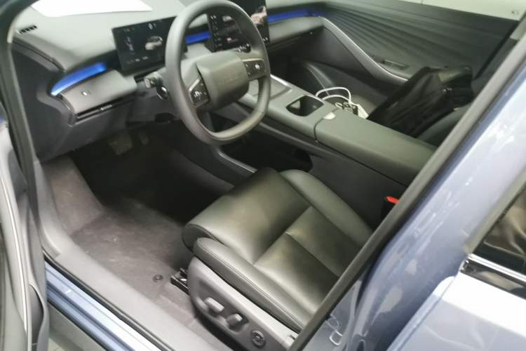 Used Nissan N6 2026 Model 180 Max Left Front Seat