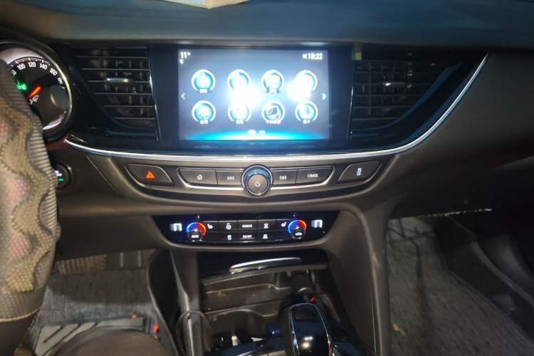 Used Buick Regal 2019 Revised 20T Luxury Version China VI Standard