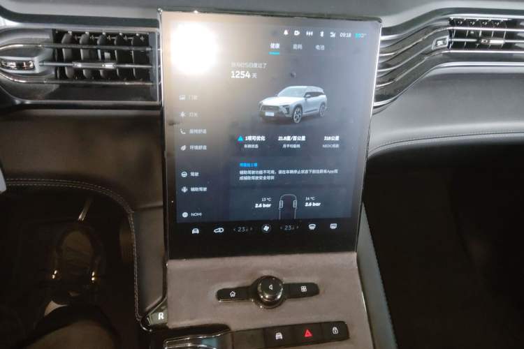 Used Nio ES8 2020 580 km Range Signature Edition Six-Seater Version
