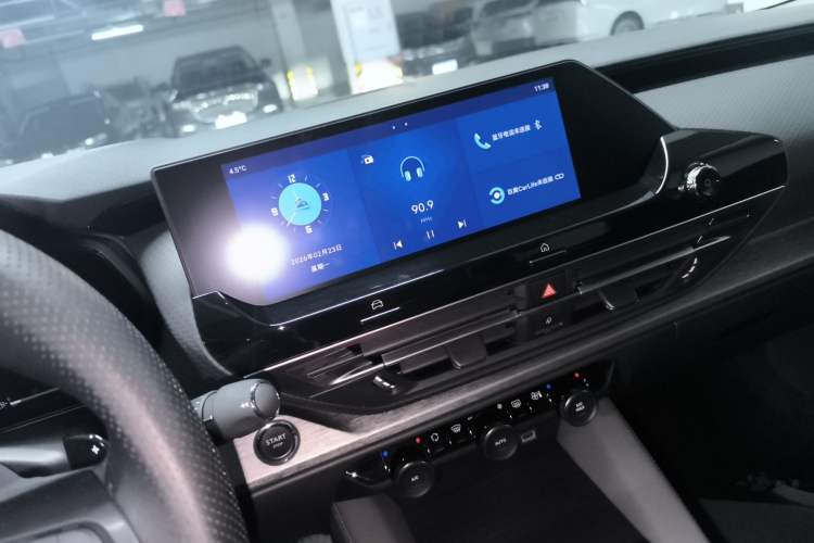 Used Citroen C5 X 2025 Model 1.6T Overseas Edition