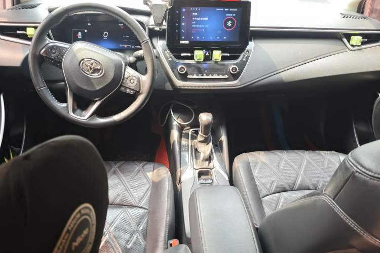 Used Toyota Allion 2021 2.0L Deluxe Edition Center Console