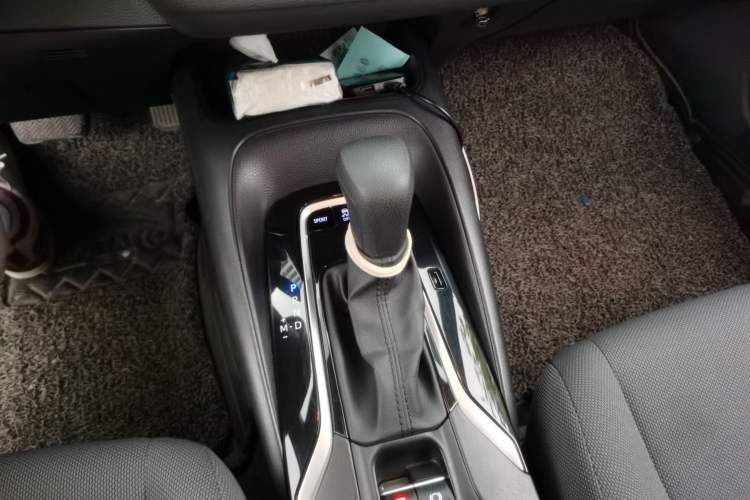 Used Toyota Levin 2019 185T CVT Luxury Edition China VI Standard Gear Lever