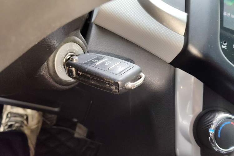 Used CHANGAN Benni E-Star 2022 National Edition Colorful Limited Edition (Fast-Charging Version) Lithium Iron Phosphate
