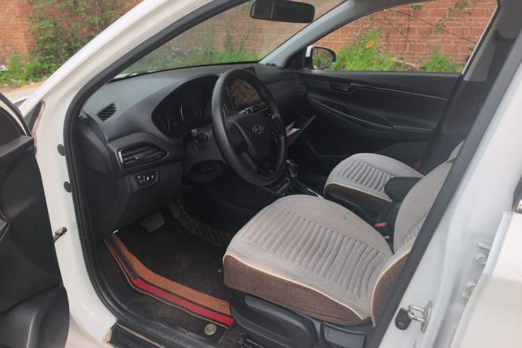 Used Hyundai Celesta 2020 1.6L Automatic GL Enjoyable Edition Driver Seat