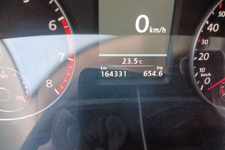 Used Volkswagen Passat 2014 1.8TSI DSG Prestige Navigation Edition
