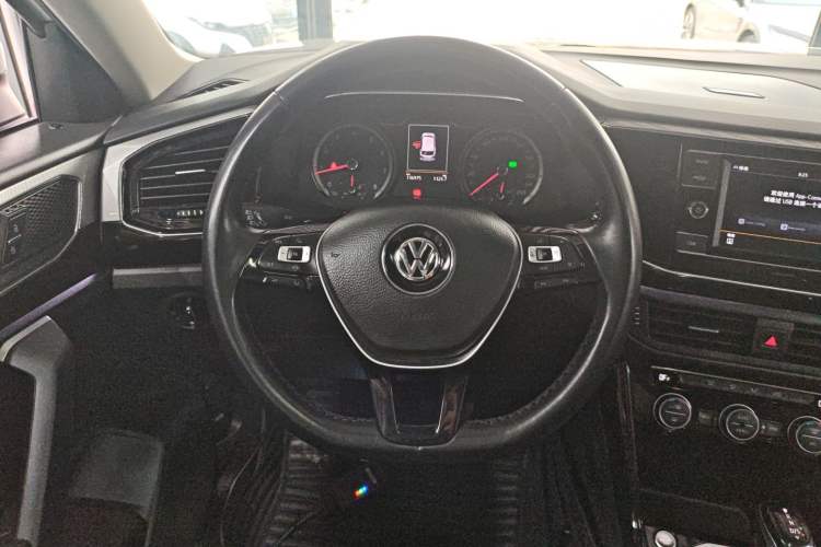 Used Volkswagen Tayron 2019 330TSI Two-Wheel Drive Luxury Model China VI Standard
