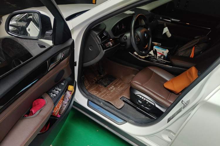 Used BMW X4 2014 xDrive20i X Design Package Driver Seat