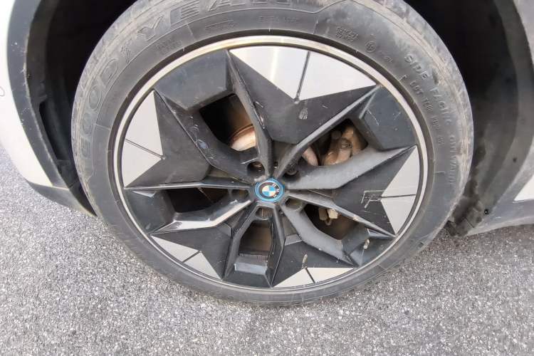 Used BMW iX3 2021 Updated Leading Type Left Front Wheel Hub