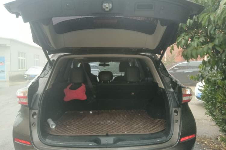 Used Nissan Murano 2019 2.5L XL Two-Wheel Drive Smart Connect Luxury Edition China VI Standard