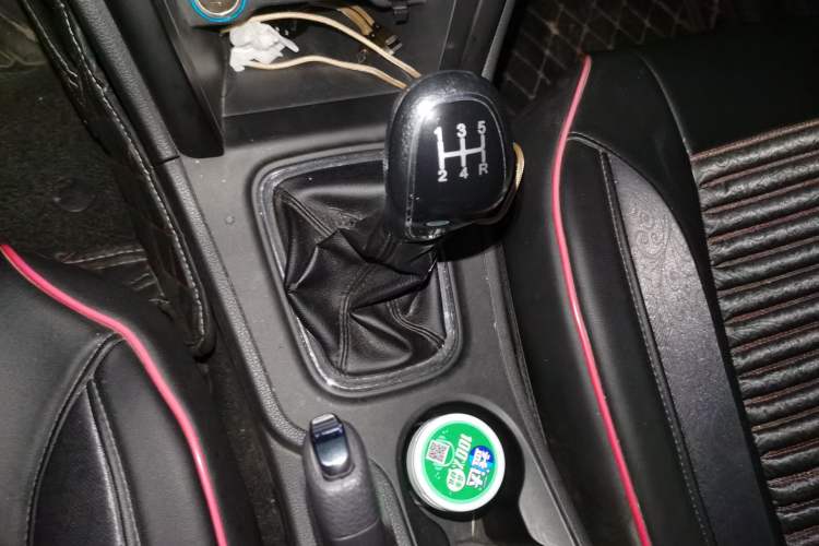 Used Chery Tiggo 3 2020 Million Global Edition 1.5L Manual Fashion Model
