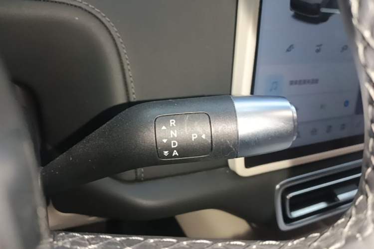 Used Li Auto L8 2023 Max model