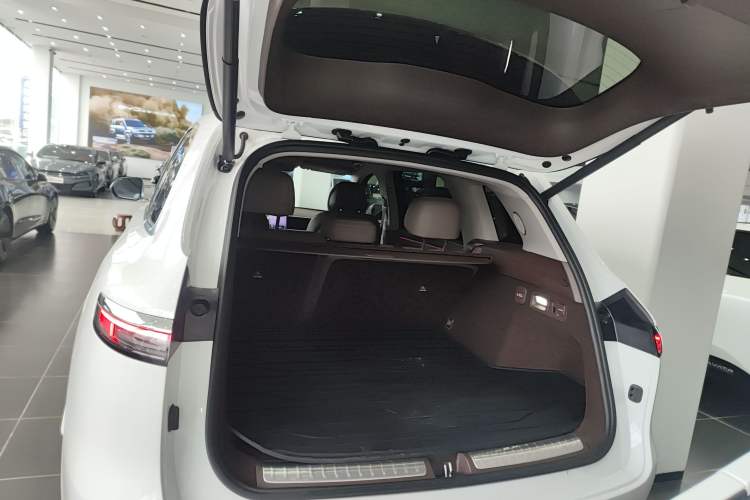 Used Hima AITO M7 2026 Model Range-Extending Pro+ All-Wheel Drive 5-Seater Version
